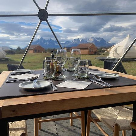 Chilenativo Riverside Camp Torres del Paine National Park ภายนอก รูปภาพ